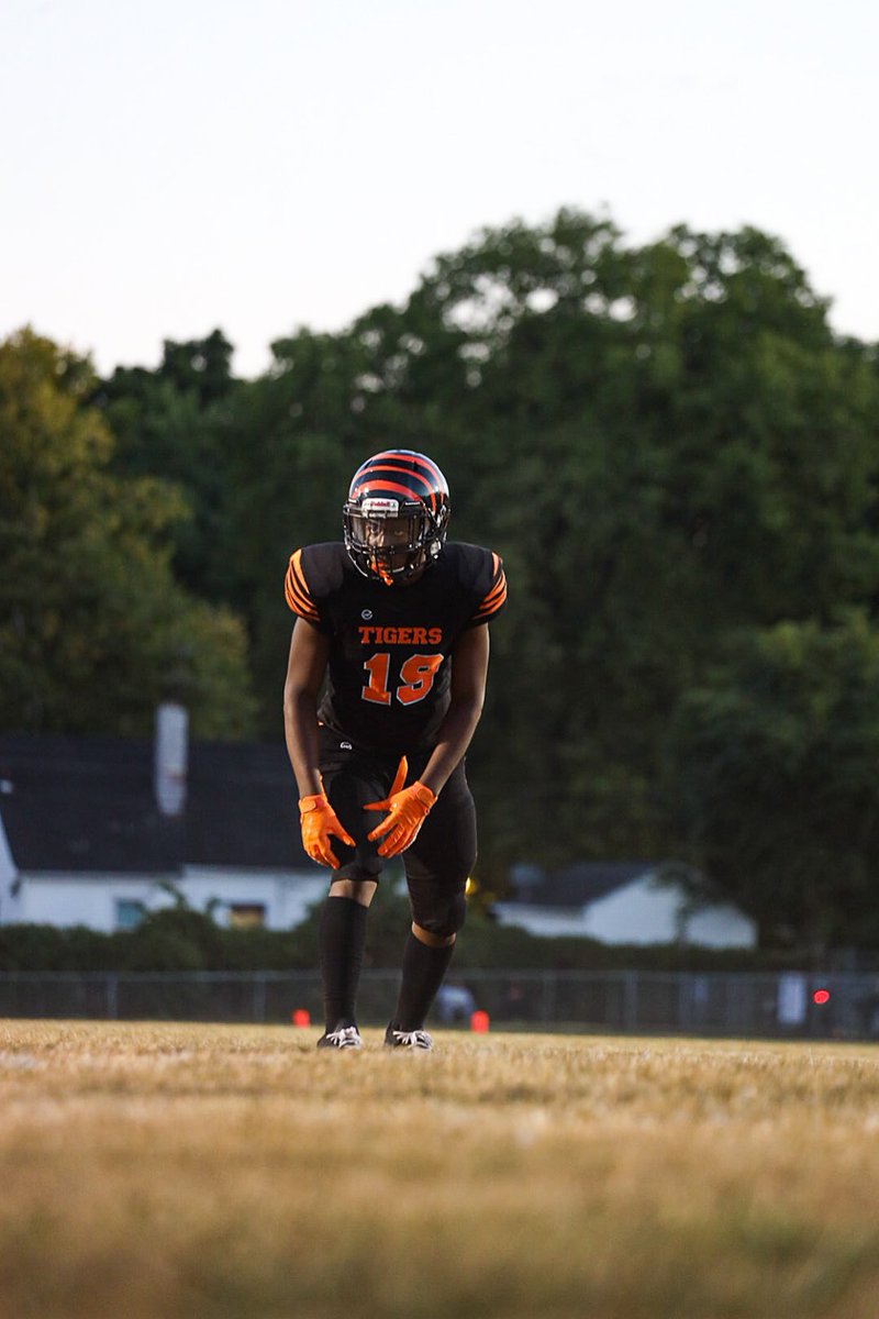 2024 After-season interview with Jamari Manson from Columbus East and Defiance commit
daveburnworth.blogspot.com/2025/02/2025-a…
<a href="/19k_mari/">Jamari manson</a> @Hollywoodshawno <a href="/its_quan2x/">Daequan Lindsey | NCAA #2504565114</a> <a href="/_xavierhunterr/">Xavier Hunter</a> <a href="/AlwaysTlkSports/">Always Talking Sports</a> <a href="/CoachBell13/">Coach M.Bell</a> <a href="/Coach_Nickell/">Bill Nickell</a> <a href="/raj_manjrekar/">🏈🏀🎾Highlight_TheAthlete ⚾️🥎⚽️</a> <a href="/OfficialOHSAA/">OHSAA SPORTS OFFICIAL</a> <a href="/OhioFBB/">Ohio High School Football</a> <a href="/DUteOHSAA/">Doug Ute</a> <a href="/YappiFootball/">YappiSports Football</a>