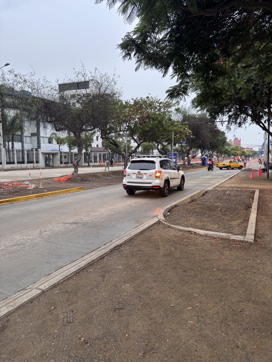 El peor alcalde que ha tenido Miraflores. Con patrocinio de Renovación Popular.