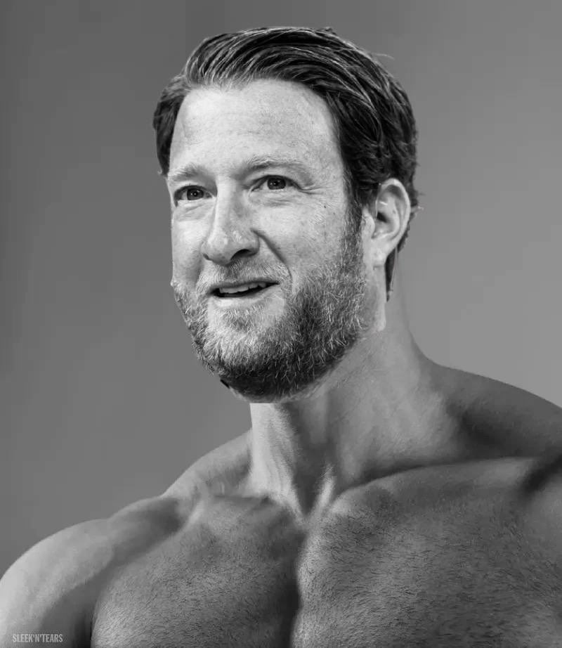 <a href="/LaughingAtMeNow/">dub</a> $GigaDave - community sent <a href="/stoolpresidente/">Dave Portnoy</a> 6.2% of the supply. Once he posts it makes a $Fartnoy type move.

2u6ULYDLe82rWzkwgfgzmq7F5Q1jjpKa4MGvQ5fSYunx