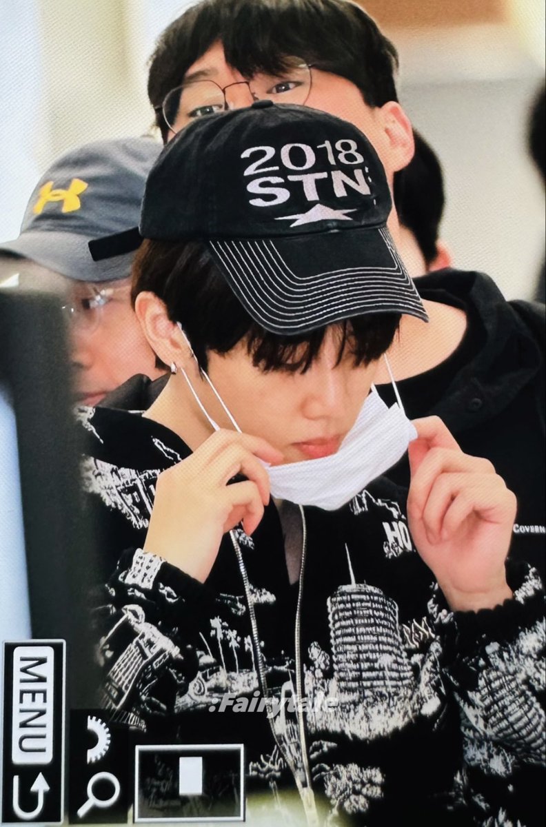 250213 ICN
✈️✈️

#THEBOYZ #더보이즈 #SUNW00 #선우