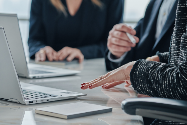 Take 60 seconds to step away and stare at a fixed spot. What did you observe? What were you thinking about? How did you feel? Learn how this process can help realign and focus your mind. bit.ly/42Se1He