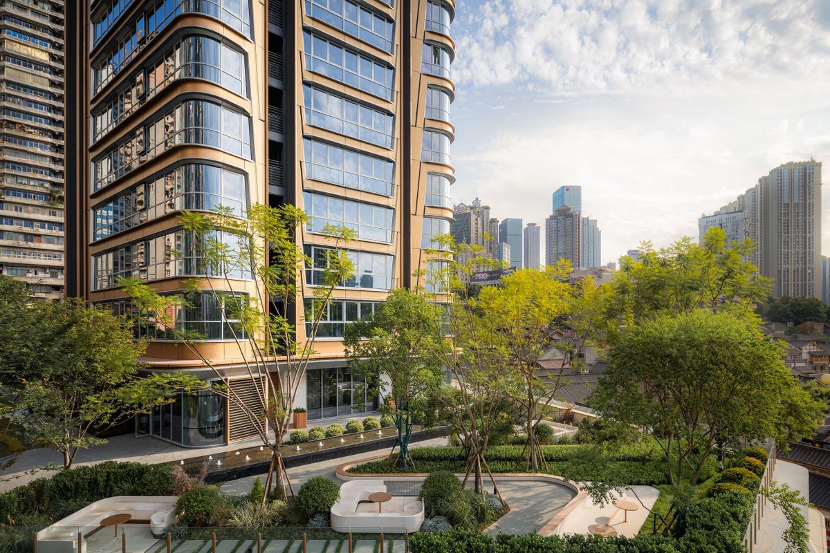 archiru_portal's tweet image. Новый жилой комплекс по проекту UNStudio в Чунцине включает развитую инфраструктуру, поддерживающую физическое и психологическое здоровье жильцов archi.ru/world/100664/n… 

#UNStudio #Китай #жилье #небоскреб