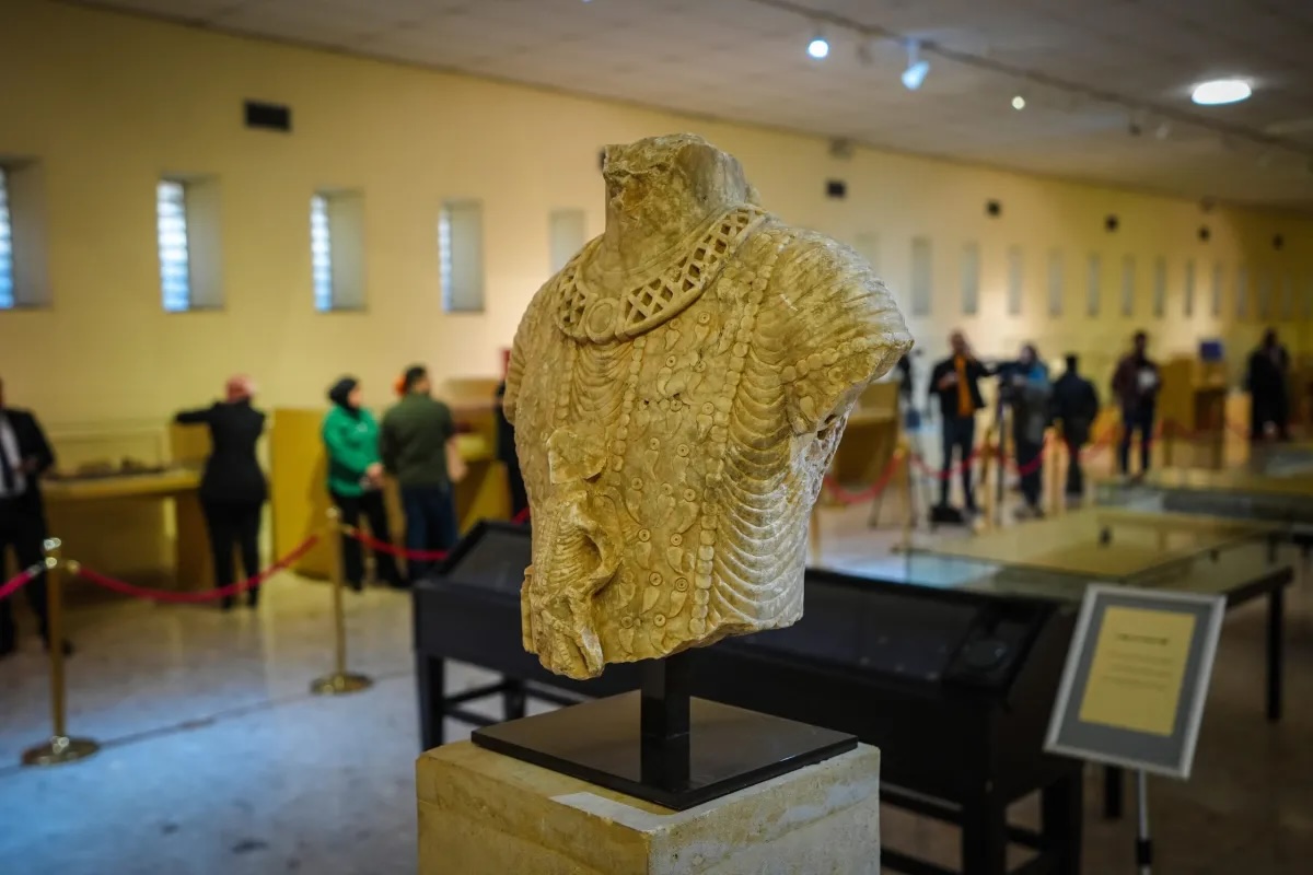 ⭕️ العراق يستعيد من اليابان وسويسرا قطعاً أثرية مسروقة
Iraq recovers stolen artefacts from Japan and Switzerland
ℹ️ middleeastmonitor.com/20250212-iraq-…