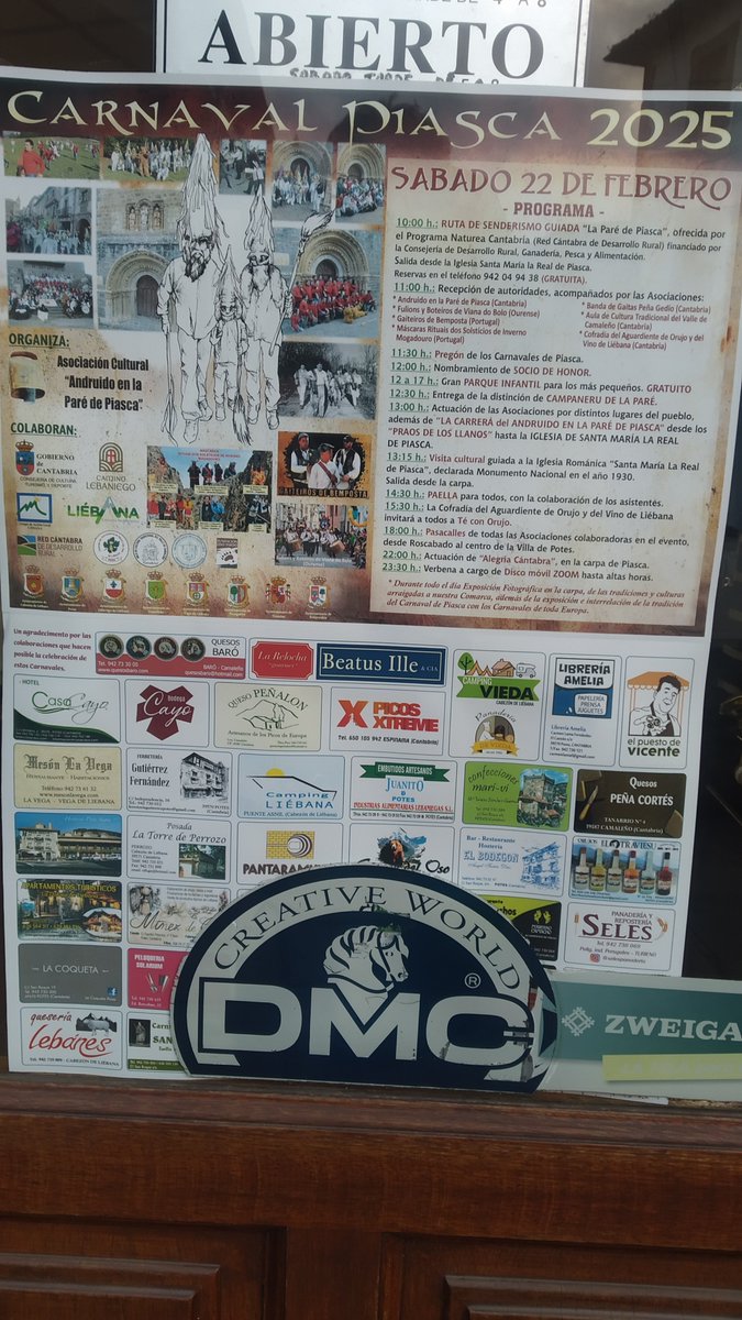 reguelle's tweet photo. Todo listo para el carnaval de #Piasca
#andruidu #campaneru
#zamarrones #Liébana https://t.co/FFoZbjO2sD