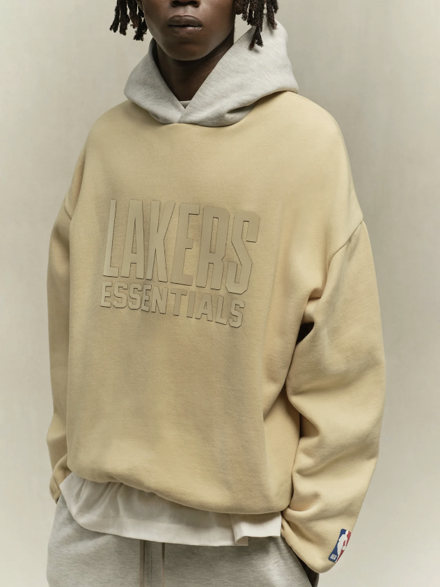 sneakerhuddle's tweet photo. Ad: NEW Fear of God Essentials NBA Collection  

Fanatics https://t.co/FtXouszoan
NBA https://t.co/keIVkVoreA https://t.co/1FrDQovVTM