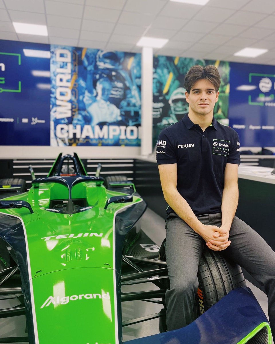 Looking forward to the rookie test here in Jeddah tomorrow with <a href="/Envision_Racing/">Envision Racing</a> 😄