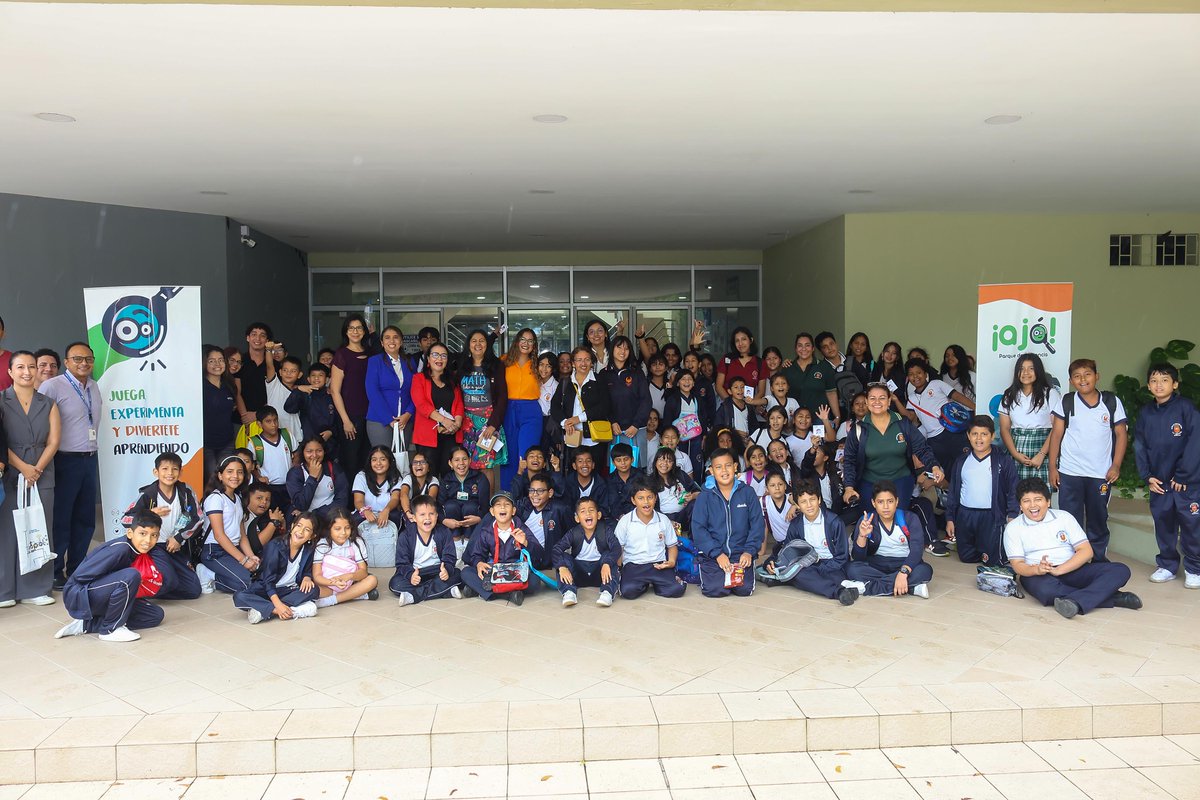 espol's tweet photo. Estudiantes de la escuela La Merced, de Durán, visitaron la #ESPOL en el marco del Día Internacional de la Mujer y la Niña en la Ciencia 🧪. Los menores pasaron por Parque Ajá y asistieron a un conversatorio en el que compartieron con científicas politécnicas. 
Mira la nota aquí: https://t.co/722NZ2bw74