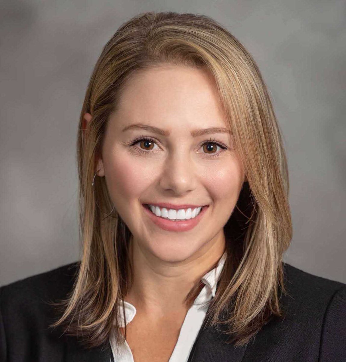 UCSF Surgery (@ucsfsurgery) on Twitter photo 🚨 Exciting News! 🚨 Dr. <a href="/alison_baskin/">Alison Baskin</a>, <a href="/UCSF/">UC San Francisco</a> General Surgery Resident (PGY-IV), has been awarded the AAS/AASF Clinical Outcomes & Health Services Trainee Research Award for her research on the CoC Operative Standards with Dr. Lesly Dossett next year🎉👏<a href="/AASFoundation1/">AAS Foundation</a> 🚨 Exciting News! 🚨 Dr. <a href="/alison_baskin/">Alison Baskin</a>, <a href="/UCSF/">UC San Francisco</a> General Surgery Resident (PGY-IV), has been awarded the AAS/AASF Clinical Outcomes & Health Services Trainee Research Award for her research on the CoC Operative Standards with Dr. Lesly Dossett next year🎉👏<a href="/AASFoundation1/">AAS Foundation</a>