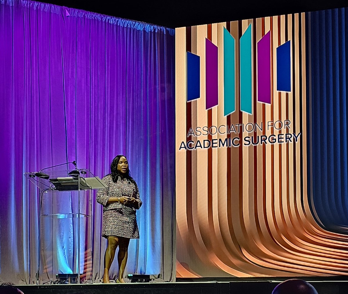 Adrienne N Cobb, MD (@medtootmd) on Twitter photo <a href="/DrCNClarke/">Callisia Clarke MD</a> giving a masterful AAS Presidential address on the hidden figures all around us. <a href="/AcademicSurgery/">Assoc4AcademicSurgery</a> <a href="/MCWSurgery/">MCW Surgery</a> #ASC2025 <a href="/DrCNClarke/">Callisia Clarke MD</a> giving a masterful AAS Presidential address on the hidden figures all around us. <a href="/AcademicSurgery/">Assoc4AcademicSurgery</a> <a href="/MCWSurgery/">MCW Surgery</a> #ASC2025