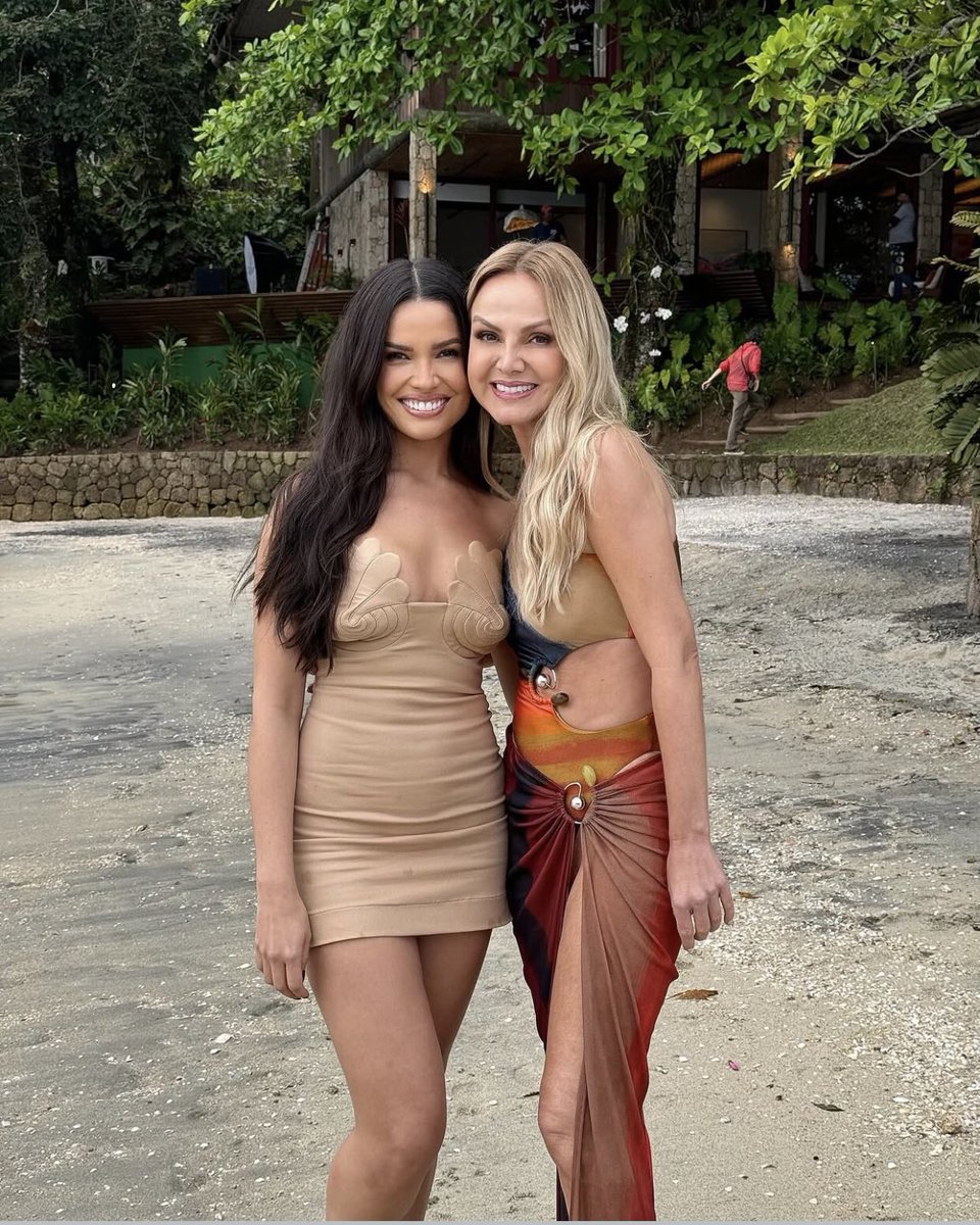 AVISA QUE ELAS! Eliana e Juliette 

#CasaDeVerãoEliana  #CasaDeVerão