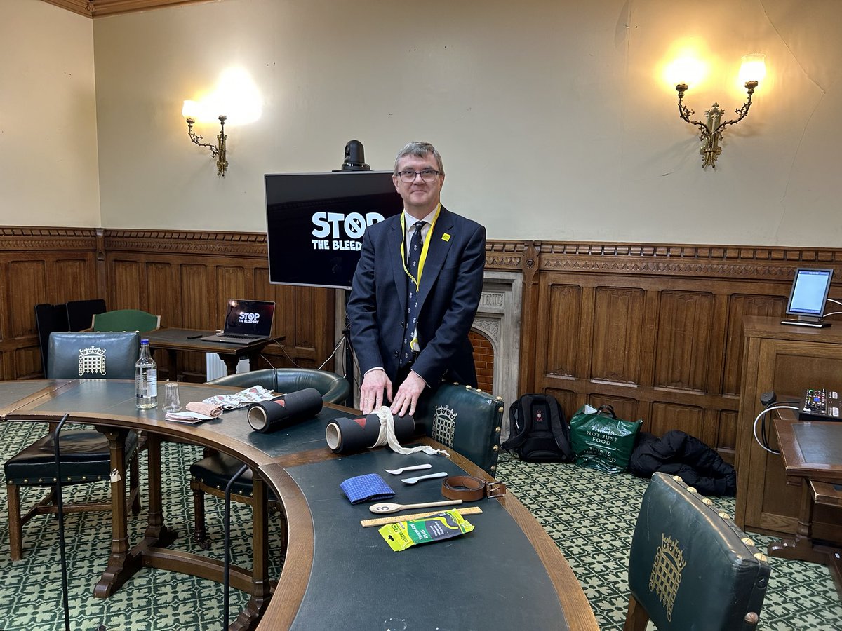 Another series of successful Stop The Bleed training sessions this afternoon held by #citizenAID for MPs at #Westminster. Would you know how to stop severe bleeding? Check out citizenaid.org for more information