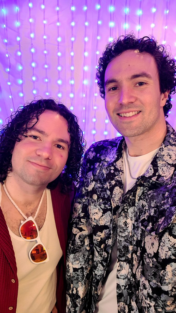 Red Light Challenge tweet media