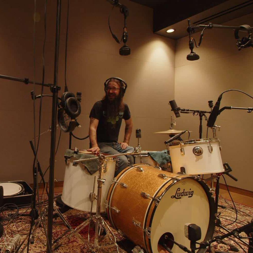 Division Street tweet media