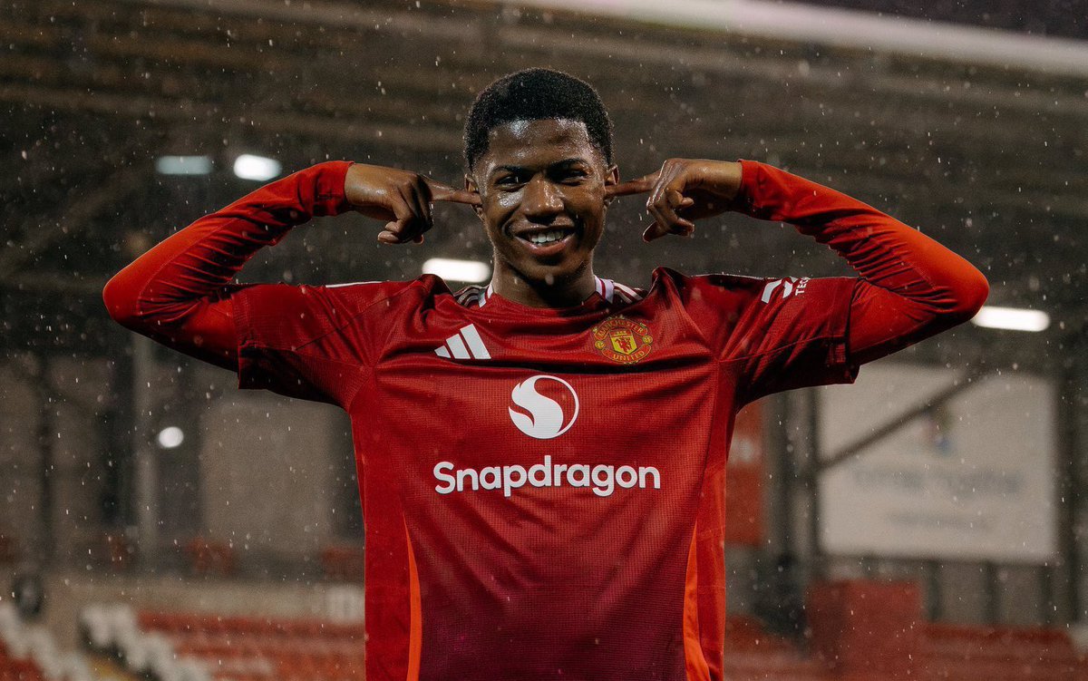 mufcmpb tweet media