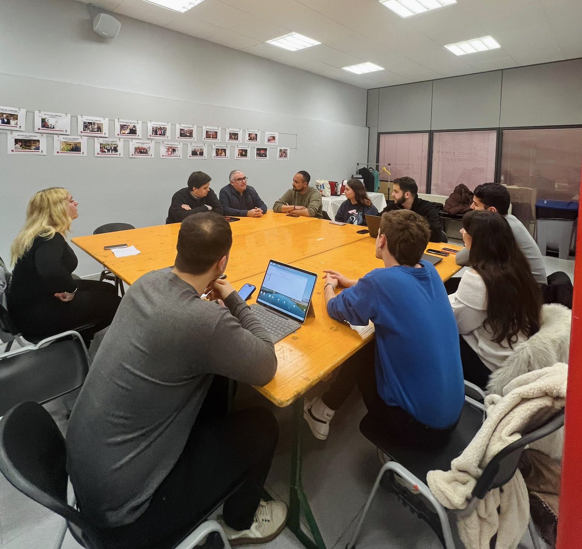 🚀 La comissió executiva s’ha reunit aquesta tarda a #Montcada per seguir marcant les línies estratègiques de l’organització per a les properes setmanes. 

🌹 Gràcies a l’alcalde i primer secretari de l’agrupació <a href="/BartolomeEgea/">Bartolo Egea Sabaté</a> per acompanyar-nos. Seguim! 

#FemUnMillorVallès