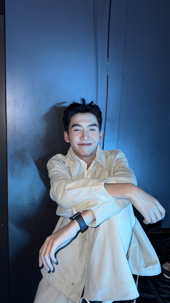 What a day! #wwxvee #TheHeartkillersfinalEP