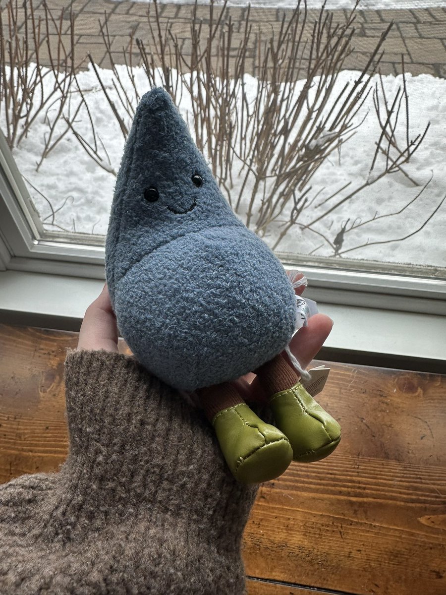 Christine🪐 tweet media