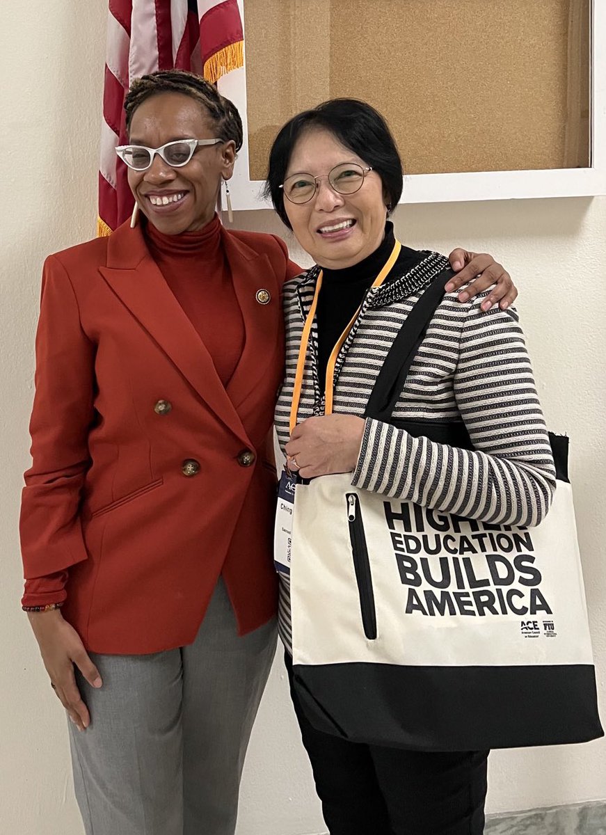 .<a href="/SamuelMerrittU/">Samuel Merritt University</a> is a pillar of #CA12, it trains many of our community's nurses &amp; therapists that serve the residents of East Bay.

I met with President Dr. Ching-Hua Wang to talk about how to ensure our future medical care providers are able to get a world-class education.