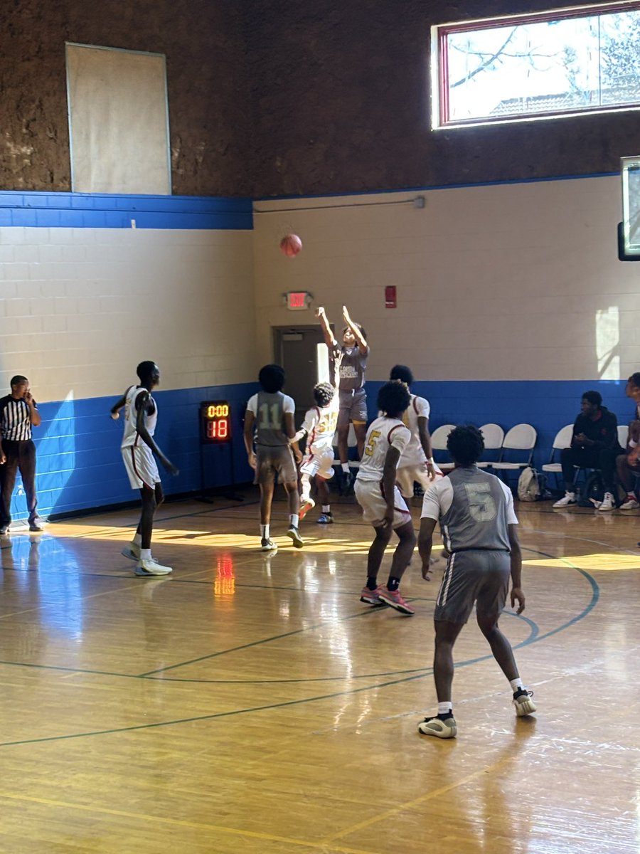 HoopsInParadiseInvitational tweet media