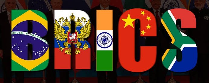Ive_SpokenTHOTS's tweet image. Viva to #multipolarorder . Forward #BRICS forward!!!
🔴⚫🟢✊🏼