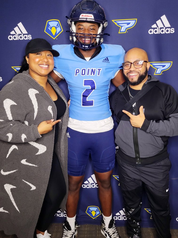 KSmithLawson's tweet image. I’m blessed to receive an offer from @PointFootball after a GREAT visit‼️@NE_Ok_HS_Sports @GoMVB @ExpoRecruits @RecruitGeorgia @One11Recruiting @CoachPerrone @NFHS_FB_Recruit @8ManExtreme @CoachDixon3975 @coachzeiders