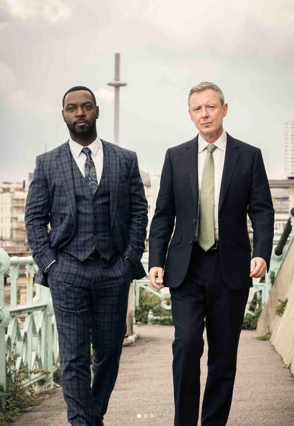vickysticky25's tweet photo. Their back very soon for Grace series 5 Four new feature length eps Coming soon to ITV and ITVX not to be missed. #graceseries5 @peterjamesuk @richkidcampbell @ITV https://t.co/ebgOOVmPUY