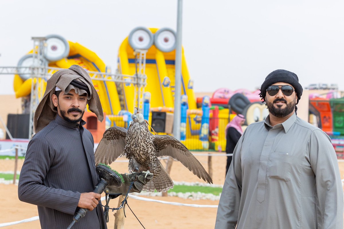 #مهرجان_الصقور_بالقصيم #بلدية_الاسياح #مهرجان_الصقور_بالاسياح
