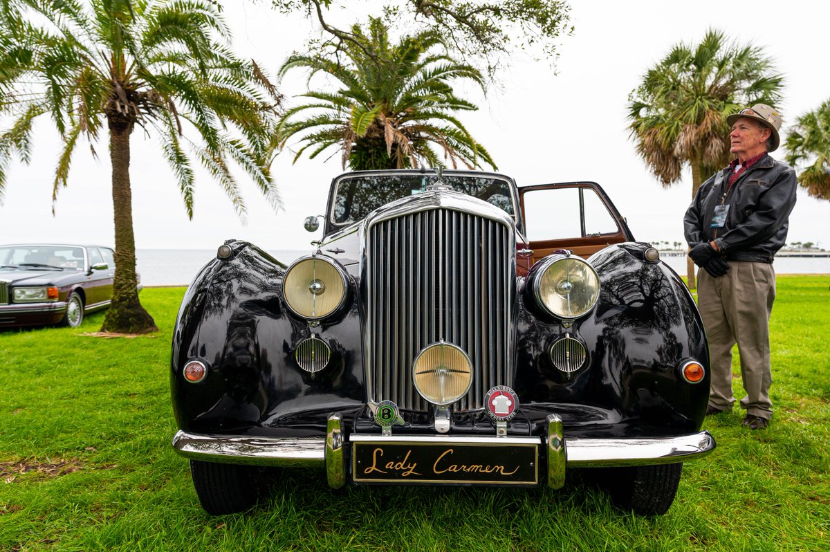 VisitSPC's tweet photo. Do you have the need for speed? The 21st Annual Festivals of Speed at St. Petersburg will take place downtown in beautiful Vinoy Park overlooking the bay on this Sunday, February 16th from 11am to 3pm! πβοΈπ΄ #FestivalsOfSpeed #VinoyPark #StPetersburg
https://t.co/VuoDzUgz98 https://t.co/MFkAFg8miO