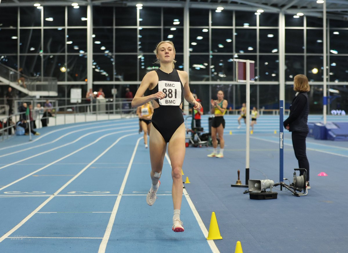 Fast Running (@fastrunning) on Twitter photo Many impressive performances at the Ayo Falola Dream Mile & <a href="/BritishMilers/">British Milers' Club</a> races.
2:01.81 PB for Grace Vans Agnew
2:07.79 PB for <a href="/hollymills121/">Holly</a>
3:57.60 Stadium Record for <a href="/JamessMcMurray/">James McMurray</a>
3:57.82 return for <a href="/callum_elson/">Callum</a>
📸 <a href="/James_Athletics/">James Rhodes</a> Many impressive performances at the Ayo Falola Dream Mile & <a href="/BritishMilers/">British Milers' Club</a> races.
2:01.81 PB for Grace Vans Agnew
2:07.79 PB for <a href="/hollymills121/">Holly</a>
3:57.60 Stadium Record for <a href="/JamessMcMurray/">James McMurray</a>
3:57.82 return for <a href="/callum_elson/">Callum</a>
📸 <a href="/James_Athletics/">James Rhodes</a>