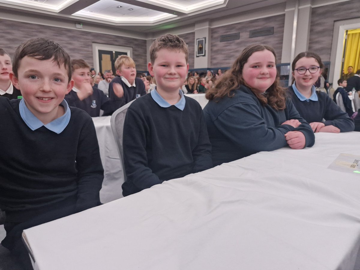 GeashillNS's tweet photo. Well done to our teams who performed so well at the Tullamore Credit Union Quiz this evening. Our junior team won their competition while our seniors came 2nd in theirs. https://t.co/HJK7hD6A6B