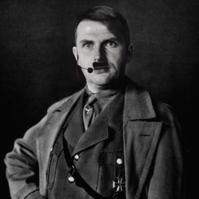 helenavaldesxo's tweet image. Michael Oliver hates Liverpool