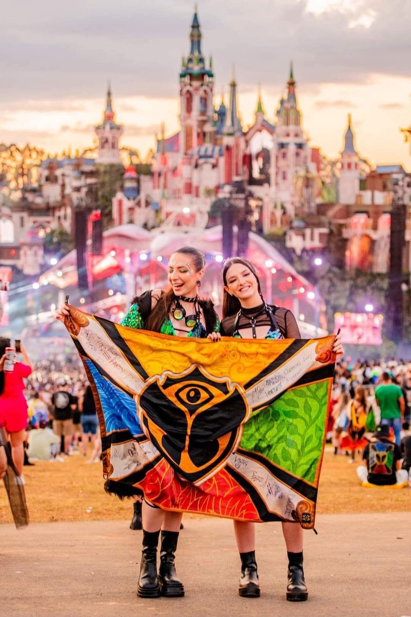 ravetimemedia's tweet photo. Falta cada vez menos para Tomorrowland 2025 ✨️🥳🎛🎧🔥❤️ https://t.co/884k3HiHBh