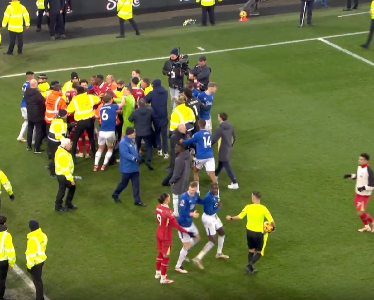 Troll Football tweet media