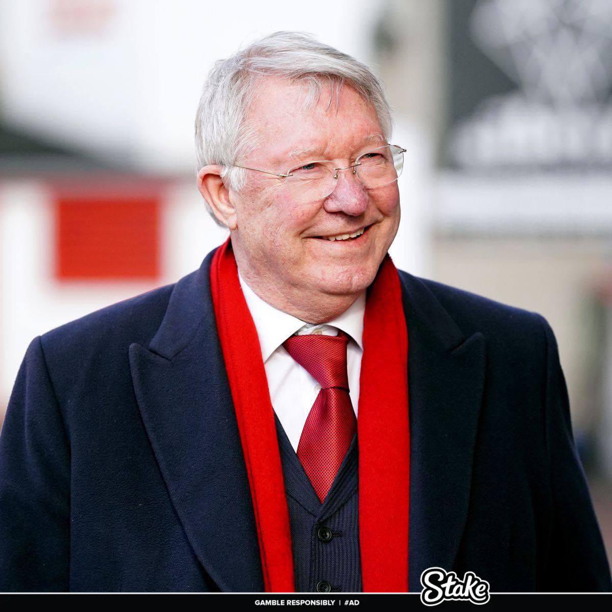 UtdForever7's tweet image. 🚨Money spent during managerial career:

—Guardiola: €2.34B
—Mourinho: €1.96B
—Ancelotti: €1.69B
—Allegri: €1.4B
—Simeone: €1.21B
—Pellegrini: €1.2B
—Tuchel: €1.19B
—Conte: €1.17B
—Pochettino: €1.15B
—Klopp: €1.13B
•
•
—18 Sir Alex €789.95m

GOAT 🐐 #MUFC