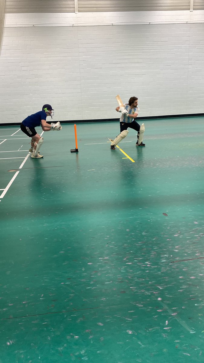 DFCALtd's tweet photo. Week 6 action of our #DFCA Wednesday Night Adult Indoor Cricket League! @Gloscricket
Game 2: @hawkescc1984 vs @bedminstercc
#IndoorCricket #Fun #outsideofwork #social #team https://t.co/5sTjlrwmrp