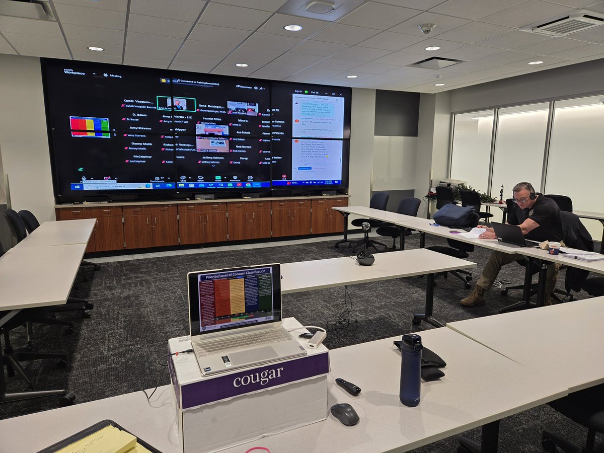 ILSchoolCampusSafety tweet media