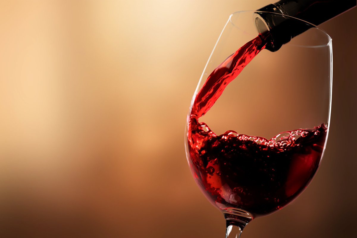Las buenas ideas son como el vino

Mientras más tiempo pasa se ponen mejor

Sin embargo...

El vino lo puedes tomar una vez
Las buenas ideas las puedes reciclar para siempre ;)