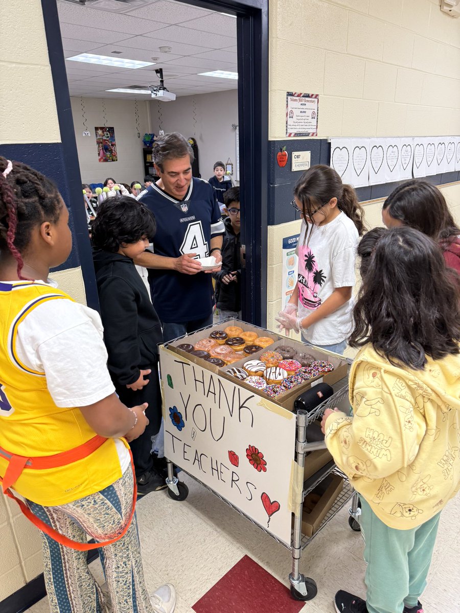 Rachel Ayala (@mrsr_ayala) on Twitter photo In honor of Random Acts of Kindness, today our Adams Hill Kindness Club passed out donuts to our amazing teachers and staff. We ❤️ our teachers and appreciate all you do. <a href="/NISDAdamsHillES/">Adams Hill Elem</a> <a href="/NISDCounseling/">NISD Counseling</a> In honor of Random Acts of Kindness, today our Adams Hill Kindness Club passed out donuts to our amazing teachers and staff. We ❤️ our teachers and appreciate all you do. <a href="/NISDAdamsHillES/">Adams Hill Elem</a> <a href="/NISDCounseling/">NISD Counseling</a>