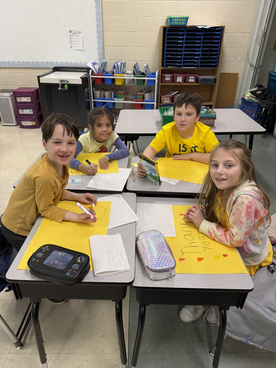 RCallandriello's tweet photo. Showing our appreciation for our bus drivers and bus aides by writing letters, making posters, and wearing yellow! 💛 @OAPrincipal https://t.co/BKM97Oc3g1