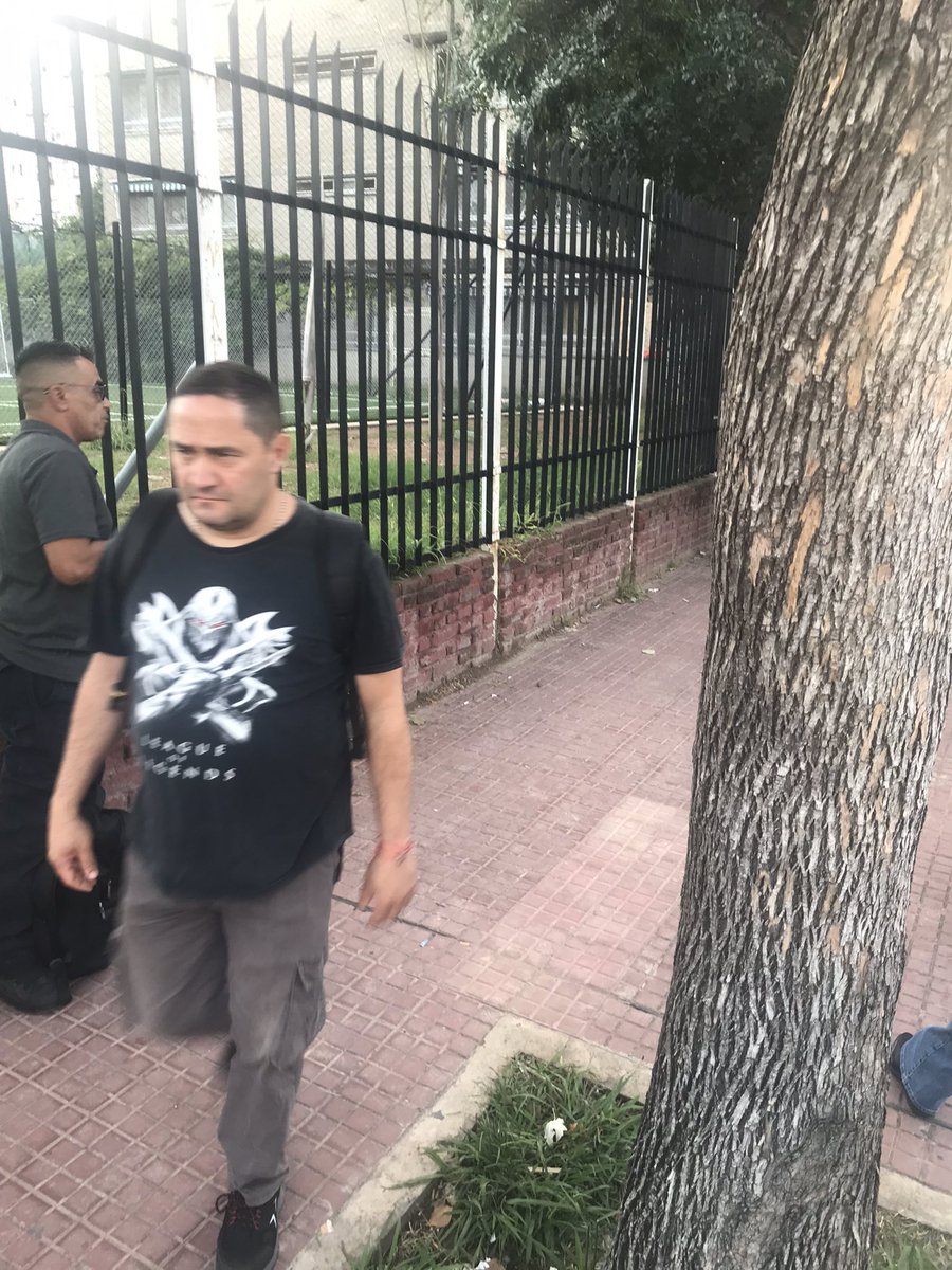 quien de ustedes es…