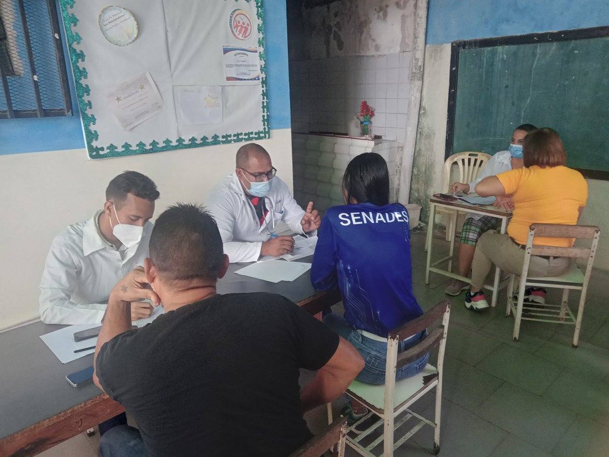 SosaAlexey's tweet photo. Estado Delta Amacuro Municipio Tucupita.Jornada de Salud en la comunidad Delfin Mendoza. Fortaleciendo el Programa de Cultores y cultoras de la Patria. 
@cubacooperaven
@PartidoPCC 
@Yusleyvi
@Del1310432
@Yoane
@SosaAlexey https://t.co/YAxczuUzo1