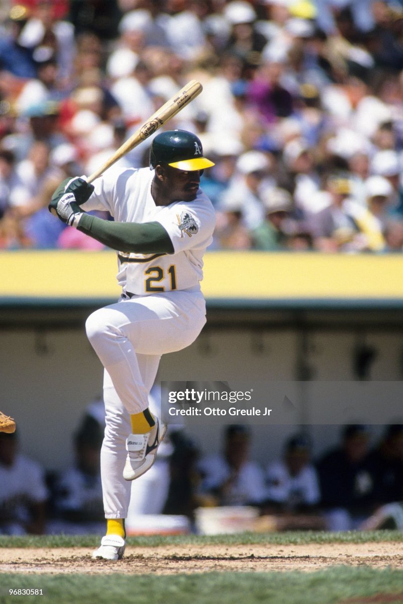 @33_customs tweet media