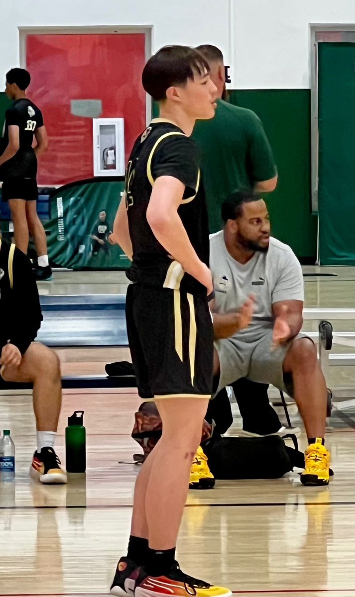 🏀🏀 AVAILABLE 2025s🏀🏀

<a href="/MasonCraven14/">Mason Craven</a> who played for <a href="/DeAngeloAnder10/">Oklahoma Chaos Hoops_Elite</a> this summer on the <a href="/NxtProHoops/">NXTPRO Hoops</a> circuit. 

Having a big time year for one of the best teams in 4A basketball.

Elite shooter off the ball with an improved game on the ball. Competes on both ends of the floor