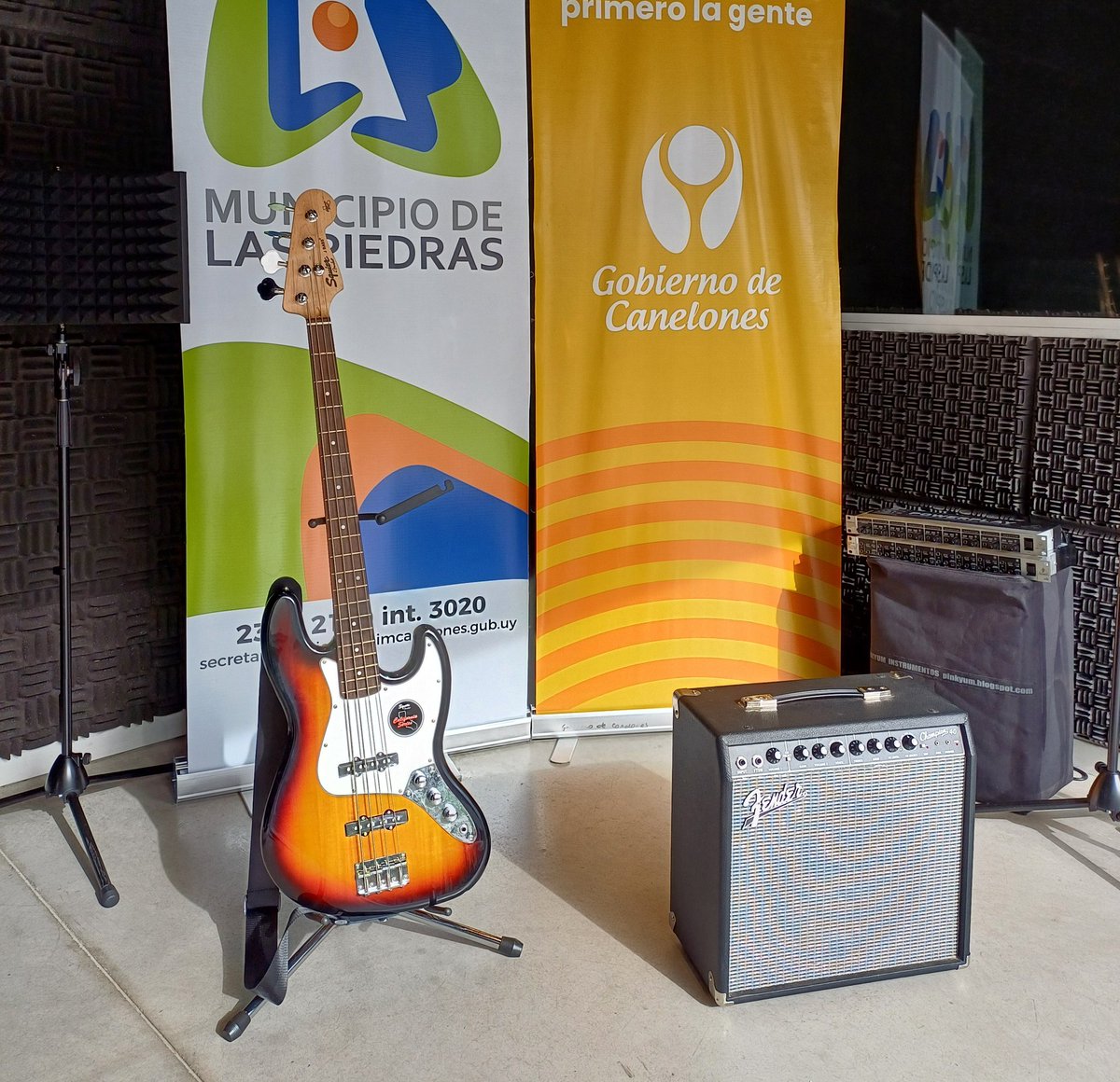 Las Usinas Culturales son de acceso libre, democrático y sin costo.

¡Vení a desatar tu creatividad! 🎶

📍 Av. Artigas esq. Lavalleja, Las Piedras

Conocé más en: gub.uy/ministerio-edu…