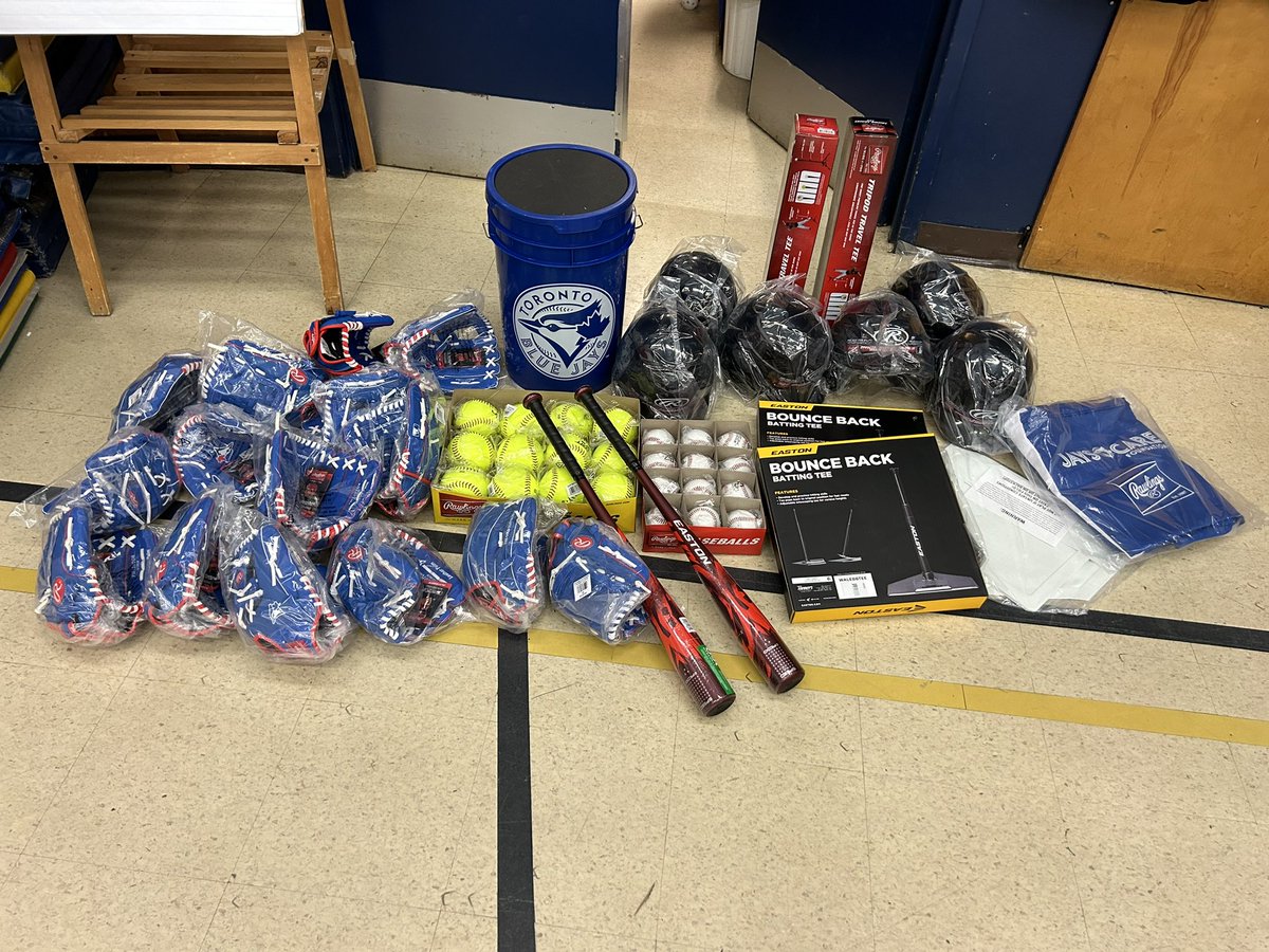 We are so excited <a href="/UGEABC/">Upper Gullies Elem.</a>! We received our startup equipment from <a href="/JaysCare/">Jays Care Foundation</a> ! Looking forward to making use of this equipment when the snow disappears! Thank you! ⚾️🧢