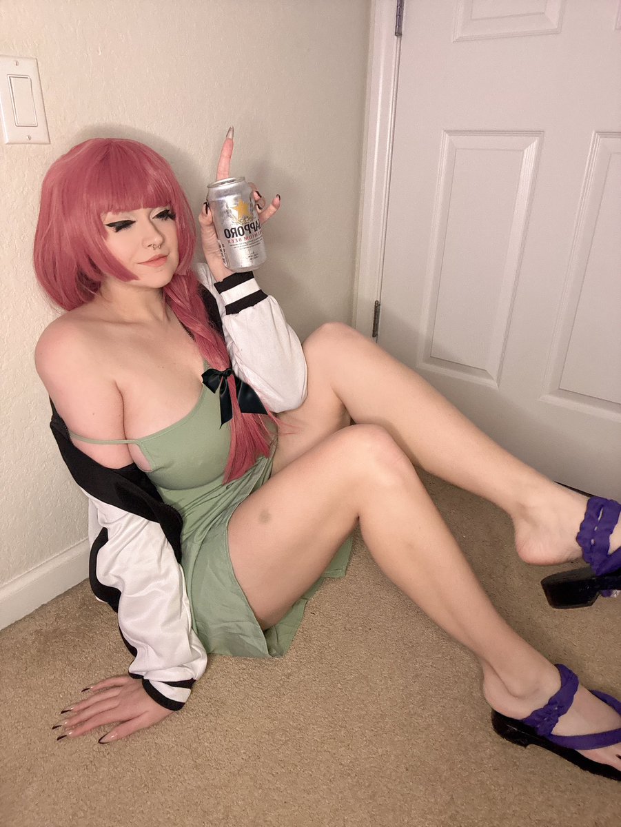 isa 🦇 tweet media