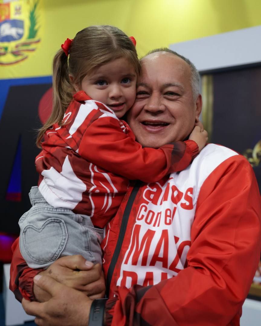 ConElMazoDando's tweet photo. #Galería | Comparte las mejores imágenes de tu #Programa515 de Con El Mazo Dando.
#11AñosConChávezSiempre https://t.co/Cpy2M41aBG