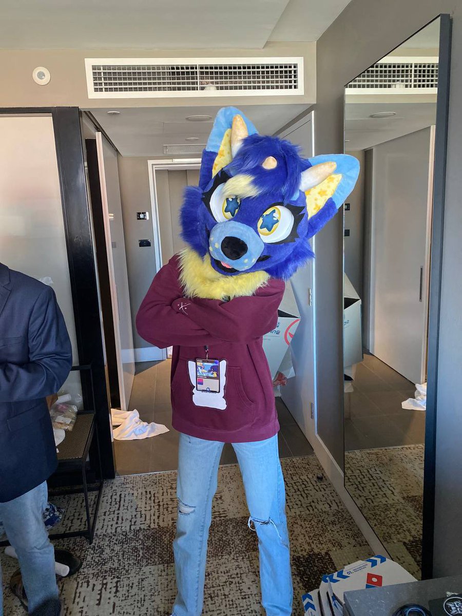 <a href="/MiesdoCreations/">💙🐭 MiesdoCreations 🐭💙</a> My girl Starbit (ft Cyril hehehe)