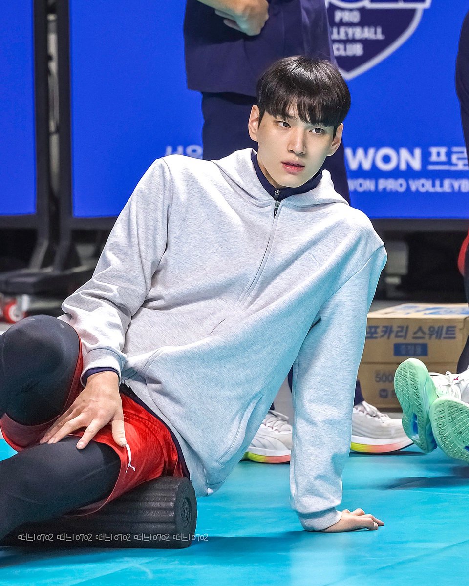 _______0702__'s tweet photo. 후드성진 여기저기 막 자랑하고 싶다그

#임성진 https://t.co/KYZg522Xl0