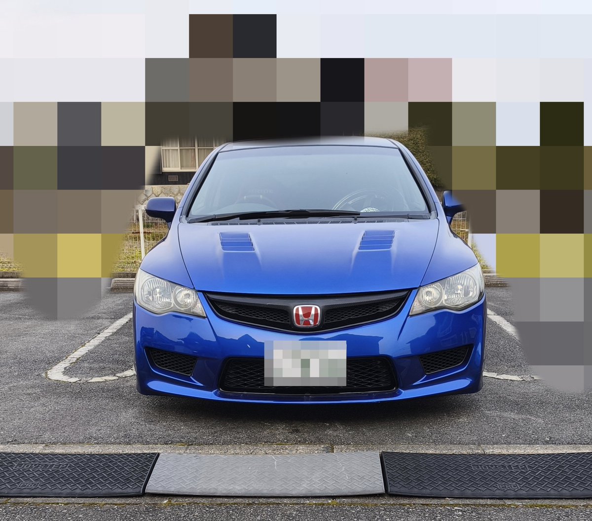 kotohamaru7's tweet photo. #車売ります
再掲
シビックタイプR FD2
155万で 
売ります

取り外せる物外したので
その分安くしました。

気になる方DMまでお願いします https://t.co/JXTiC5lLf4
